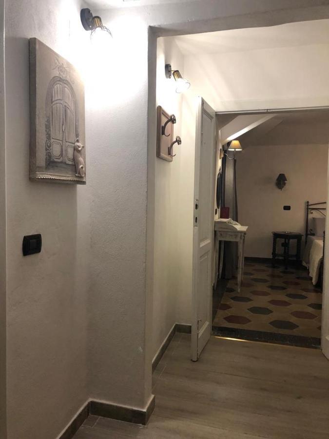 Casa Di Aristide Leilighet Erba Eksteriør bilde