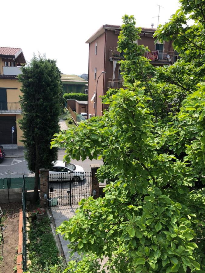 Casa Di Aristide Leilighet Erba Eksteriør bilde